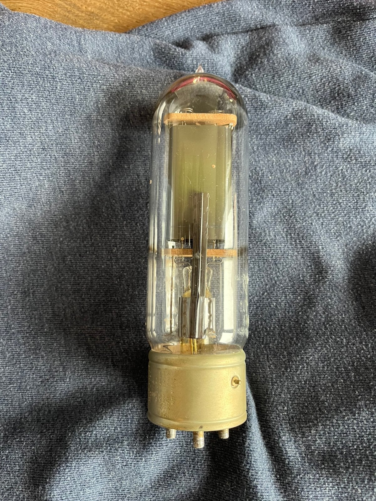 Western Electric 211a buis, Ophalen, Buis of Buizen