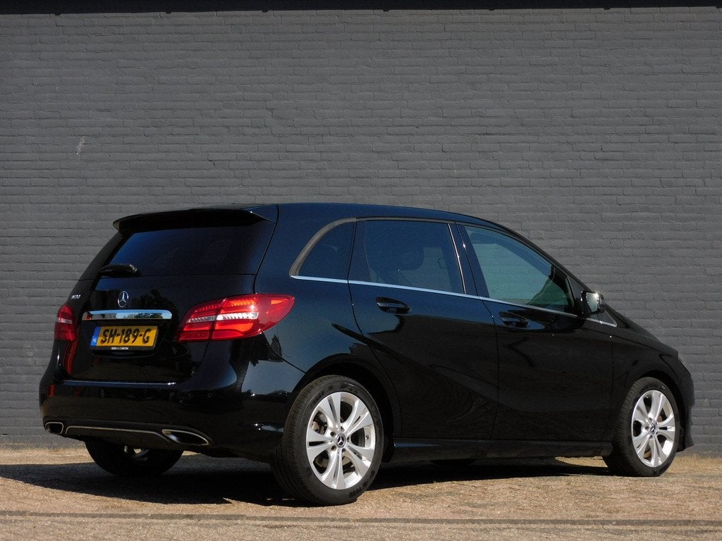Mercedes-Benz B-Klasse 180 Ambition DEALER ONDERHOUDEN! ANDR, Auto's, 1325 kg, Gebruikt, 4 cilinders, USB