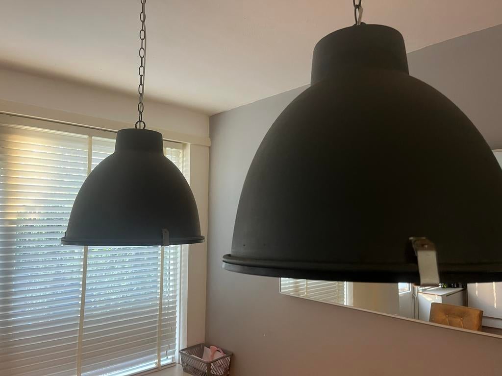 Industriële hanglampen - Antraciet (set van 2), Ophalen of Verzenden, Gebruikt, Metaal, 50 tot 75 cm