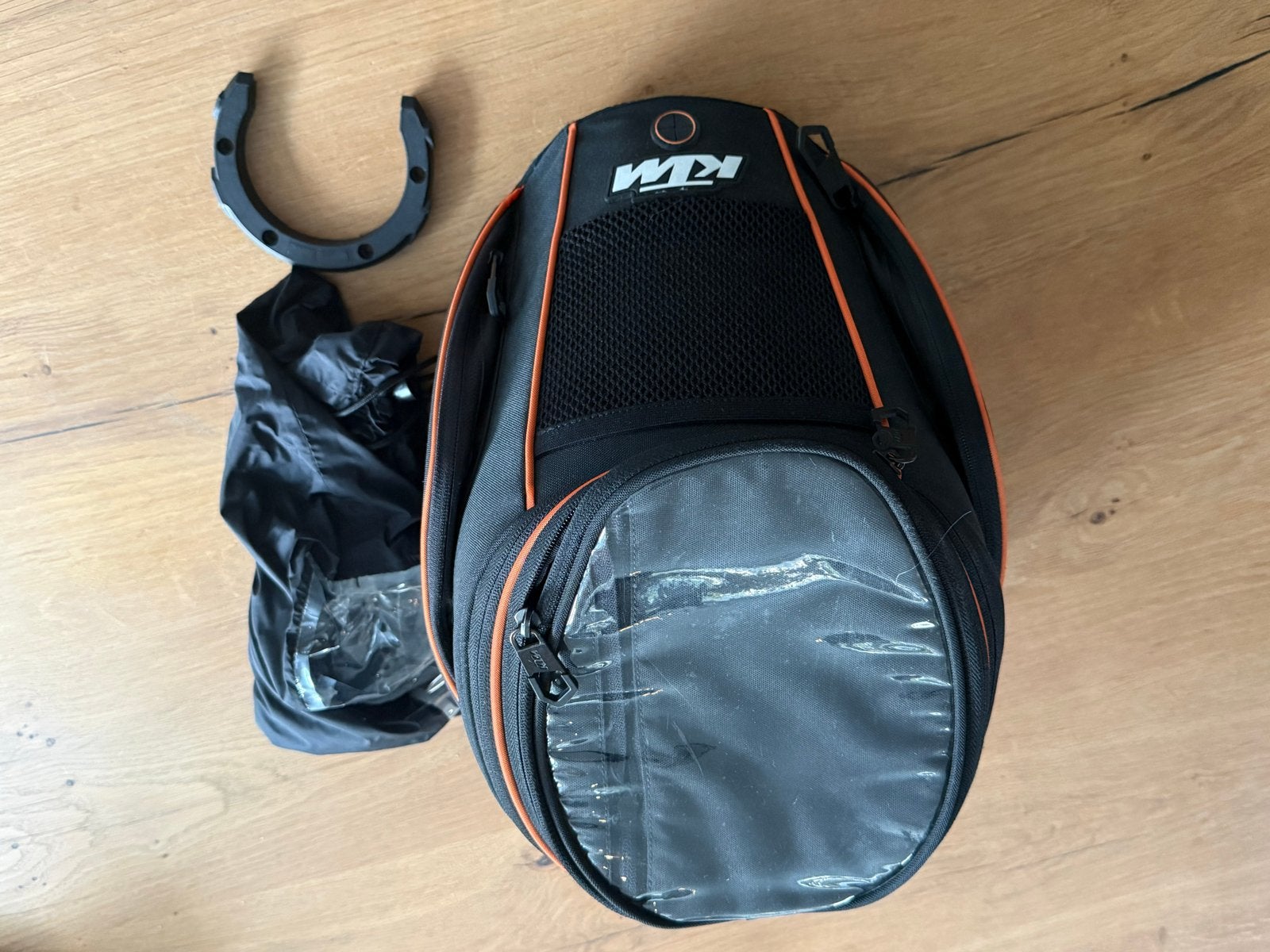 KTM Tanktas met tank (bevestigings)ring en regenhoes, Ophalen, Zo goed als nieuw
