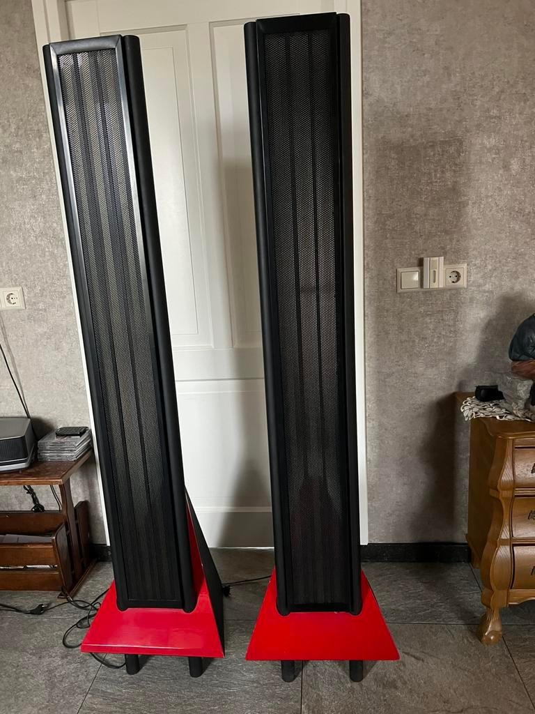 Final boxxen speakers electrostaten met ingebouwde subwoofer, Overige merken, Ophalen of Verzenden, Zo goed als nieuw, 120 watt of meer