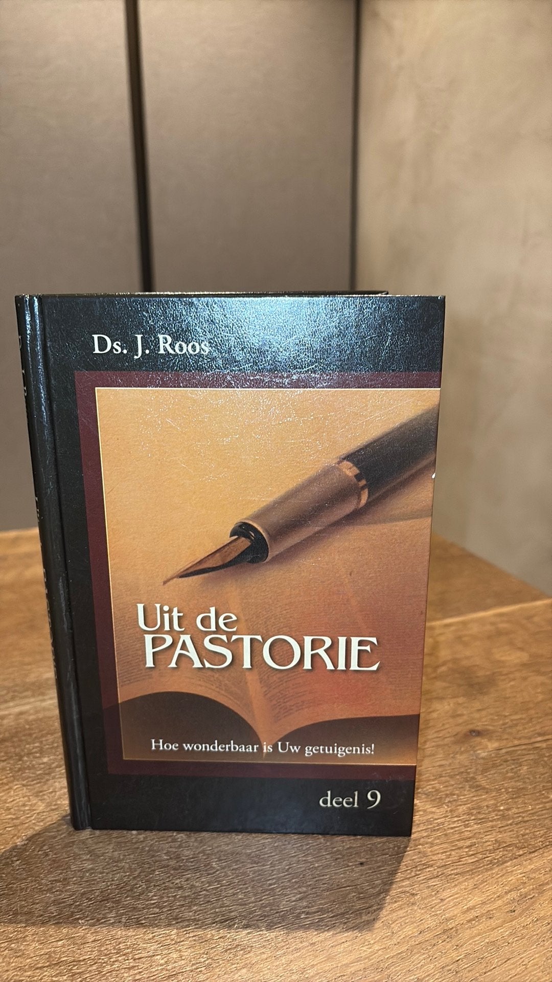 Ds J Roos - Deel 9 Uit de pastorie, Ophalen of Verzenden, Zo goed als nieuw, J. Roos