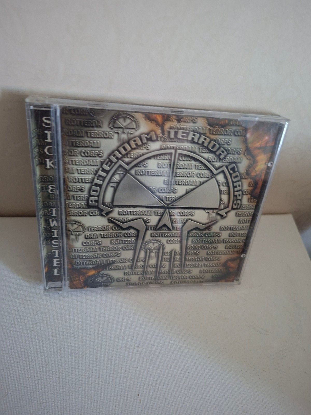 Rotterdam Terror Corps - Sick & Twisted CD, Cd's en Dvd's, Ophalen of Verzenden, Zo goed als nieuw, Hardcore, Album