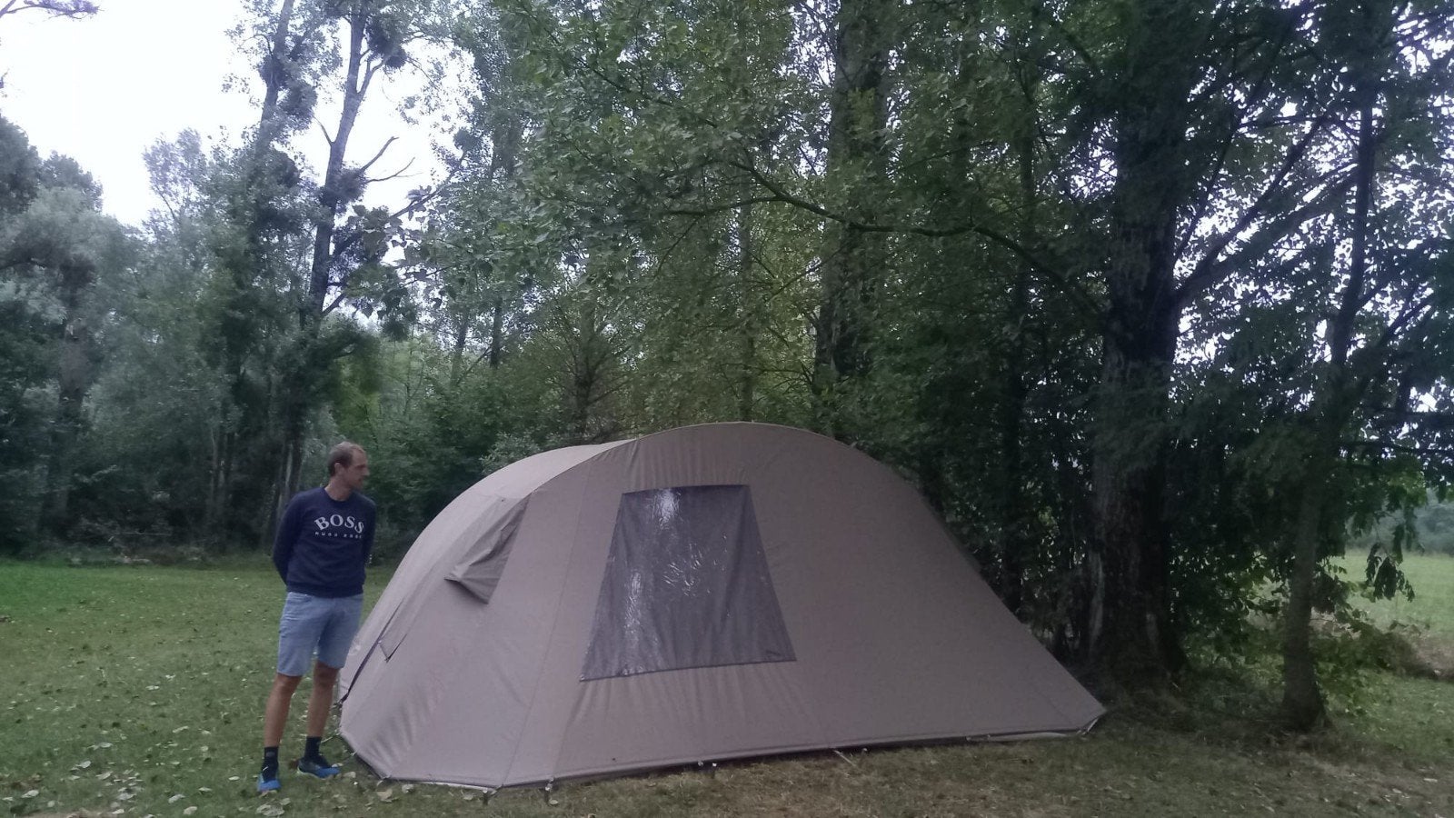 Falco Steenarend tent - Zeer goede staat, 100% waterdicht, Caravans en Kamperen, Ophalen of Verzenden