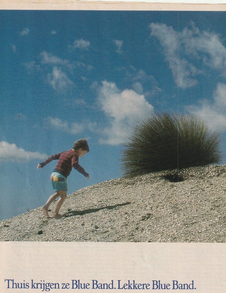 Retro reclame 1987 Blue Band jongetjes in de duinen, Verzamelen, Verzenden, Overige typen