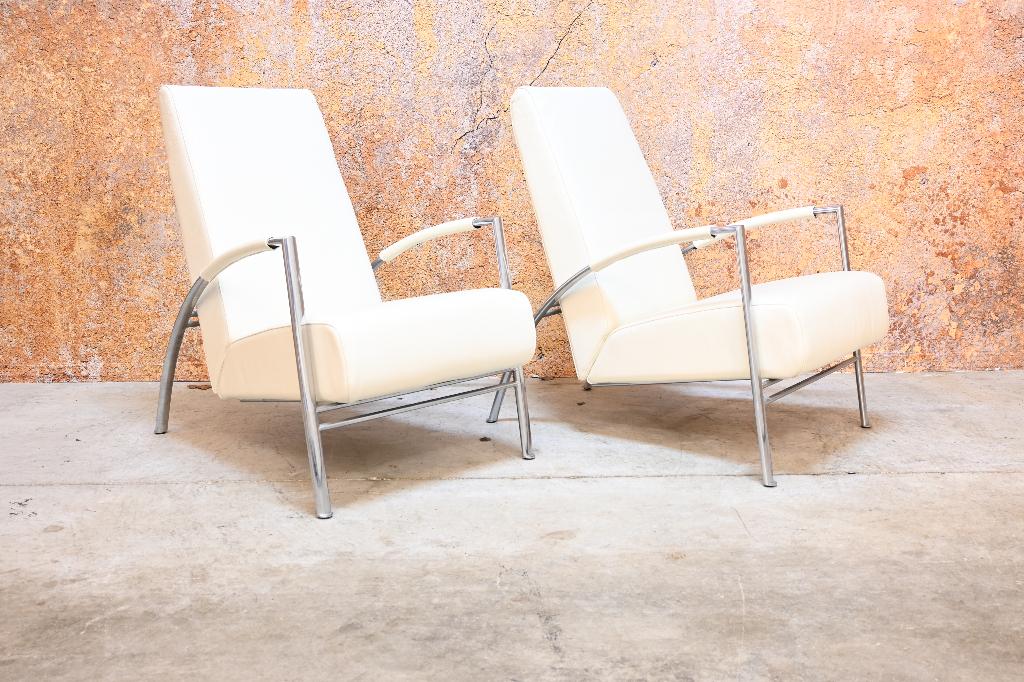 ZGANieuw 2 witte leren Harvink de Club design fauteuils