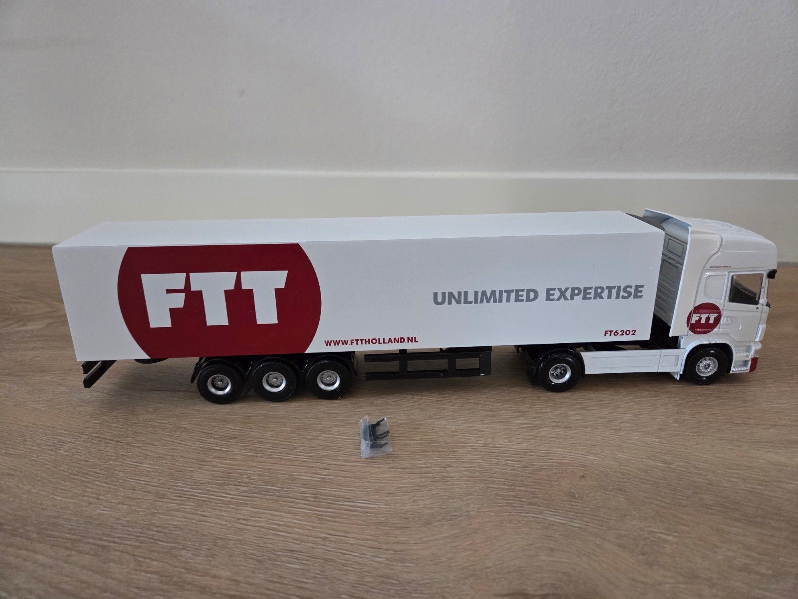 Holland Oto Scania Topline FTT ( Farm Trans ), Ophalen of Verzenden, Zo goed als nieuw, Bus of Vrachtwagen, Overige merken