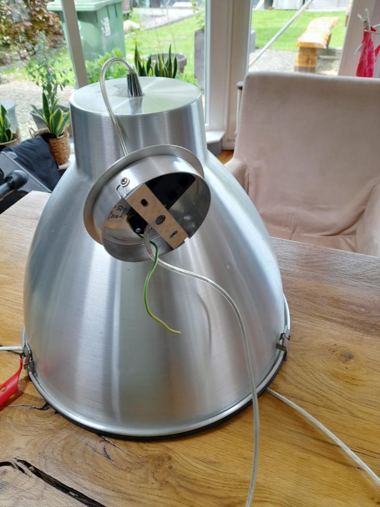 Hanglamp aluminium 2 stuks mooi voor aan een plank, Ophalen of Verzenden, Gebruikt, Minder dan 50 cm