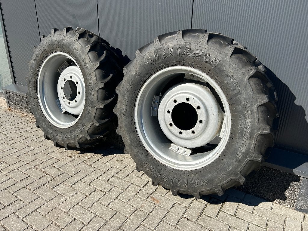Alliance 340/85R28, Zakelijke goederen, Agrarisch | Onderdelen | Banden, Velgen en Assen, Ophalen