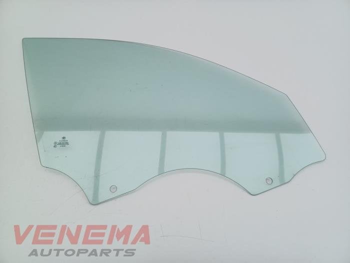 Portierruit 4Deurs links-voor van een BMW 3-Serie, Gebruikt, -, -, Ophalen of Verzenden