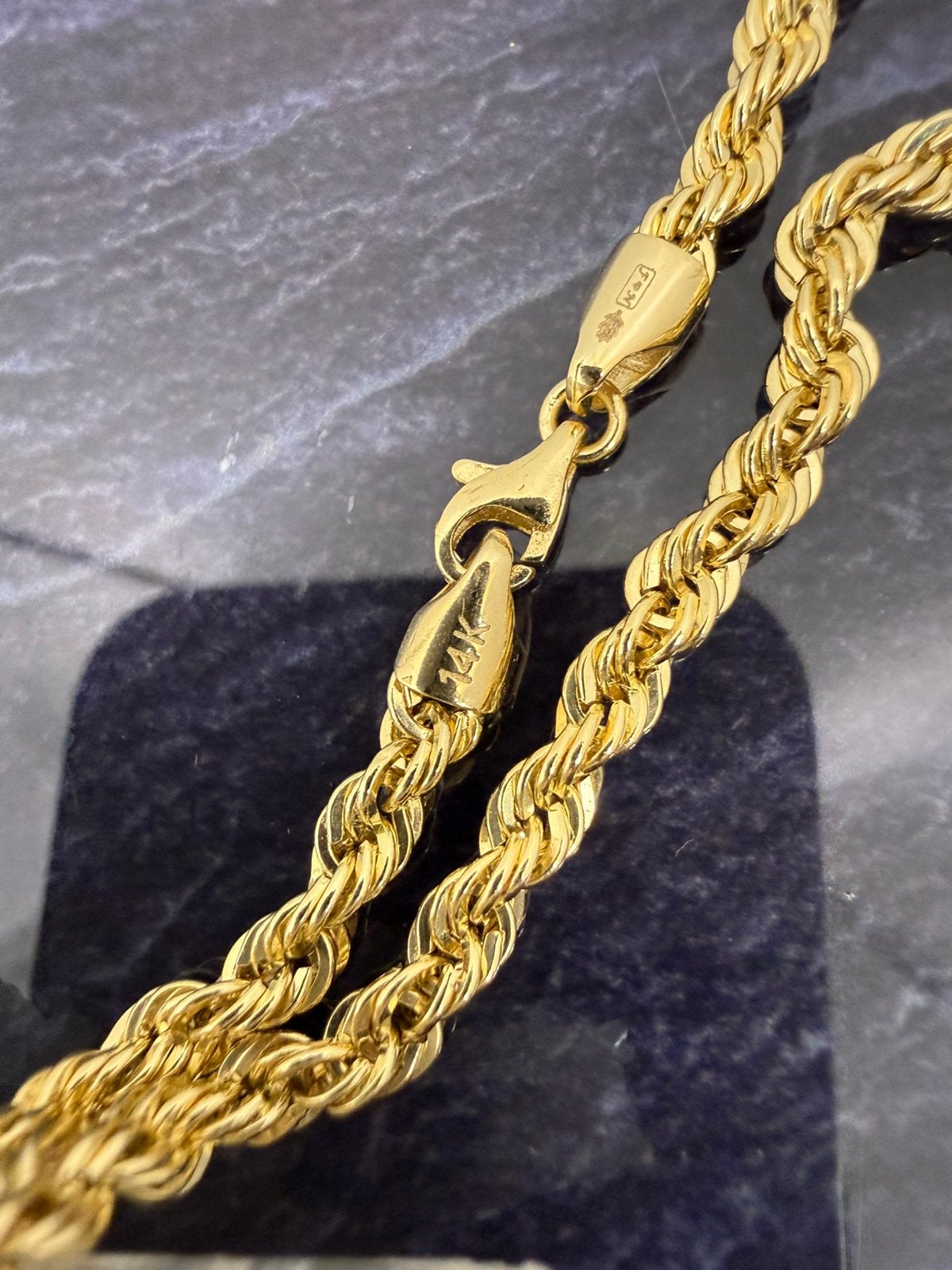 Foto 4 van Prachtige 14 karaats gouden rope ketting 4 mm 60 cm