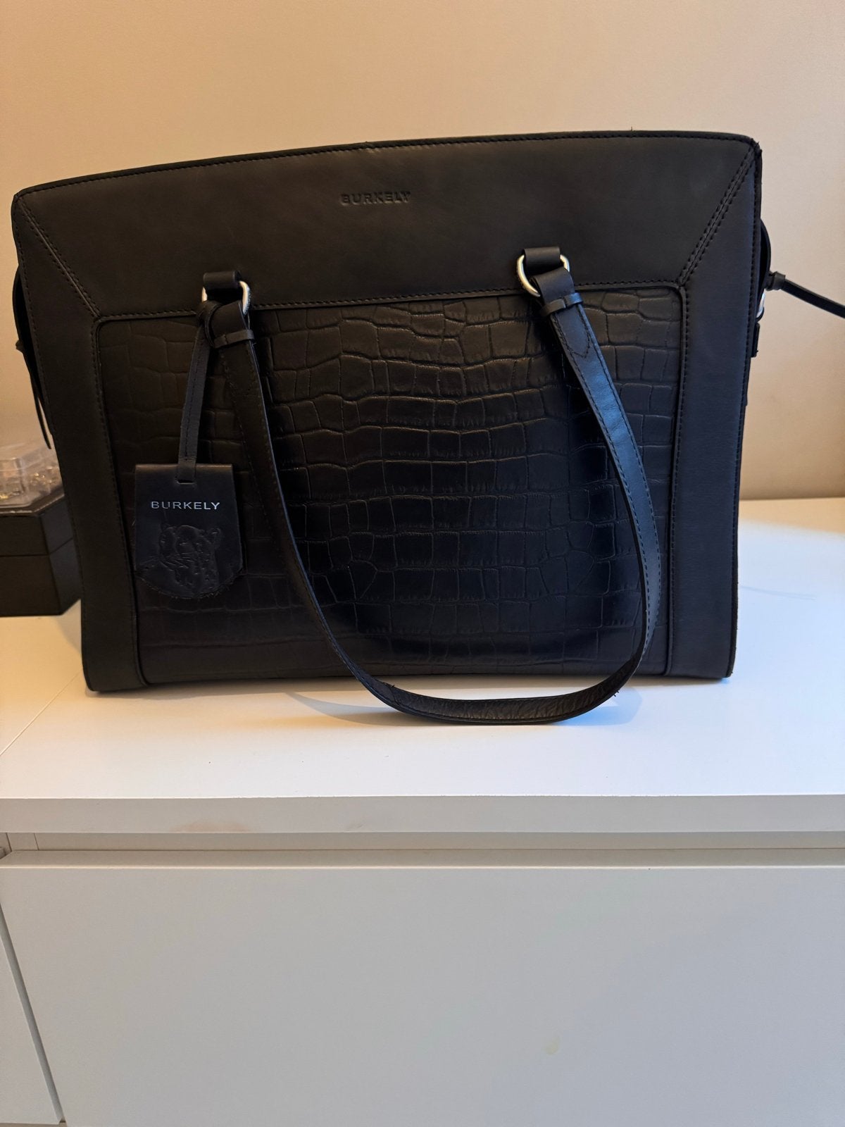 2x Burkely Leren Laptoptassen - Zwart Krokodillenprint, Ophalen, Zo goed als nieuw, Zwart, Handtas