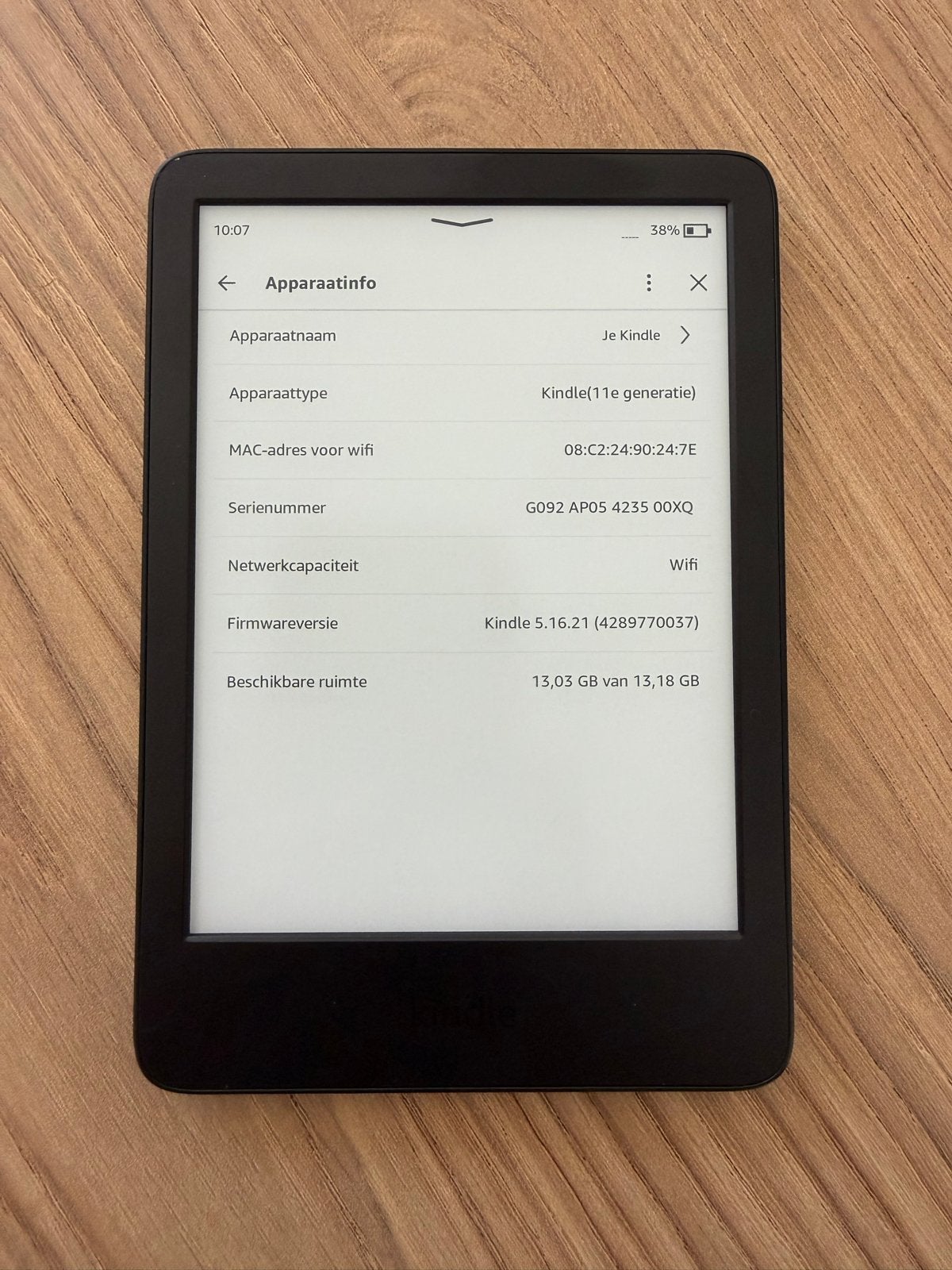 Amazon Kindle 11e generatie 16GB - Goede staat, Computers en Software, E-readers, Gebruikt, Ophalen of Verzenden, 16 GB of meer