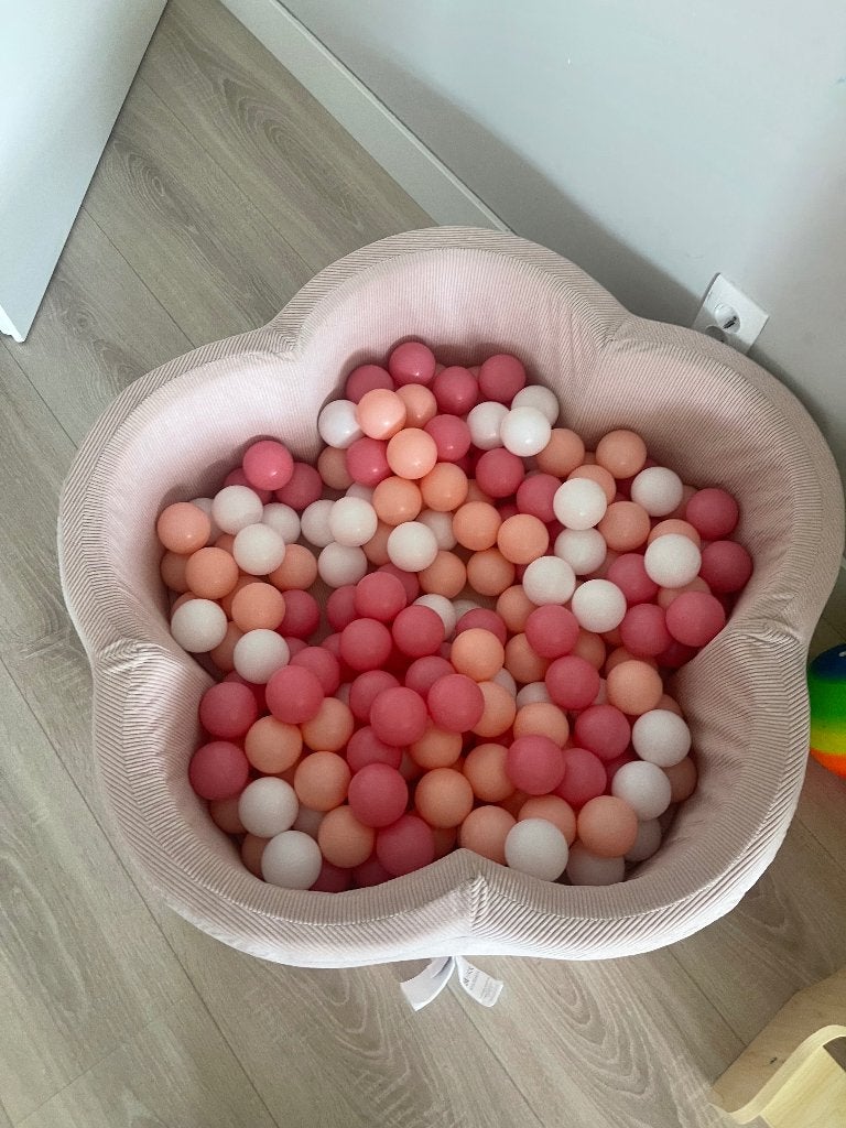 Petite amelie ballenbak bloem roze, Ophalen, Zo goed als nieuw, Meisje