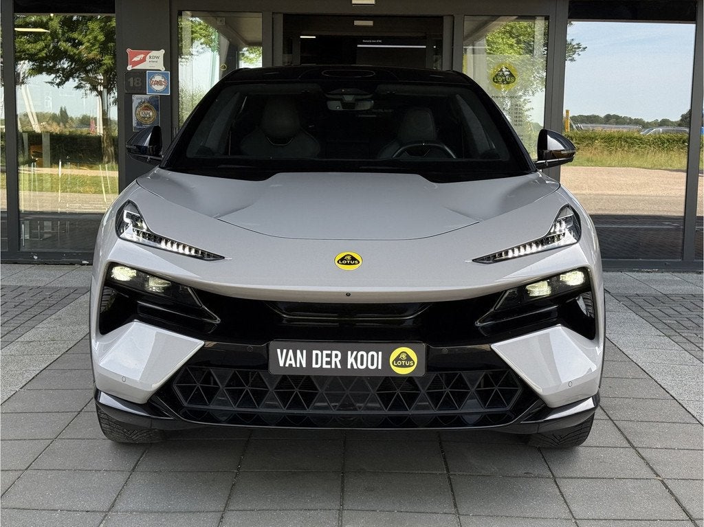 Lotus Eletre EDS 450 4WD 112 kWh (bj 2023, automaat), Auto's, Automaat, Gebruikt, Zwart, Vierwielaandrijving