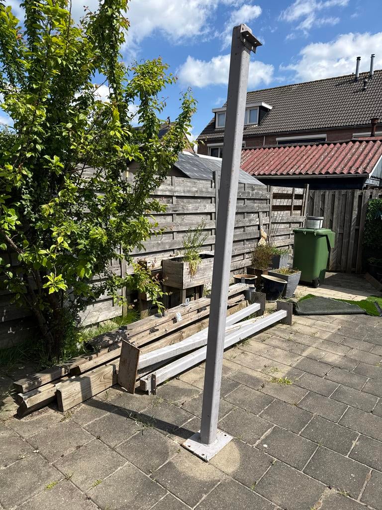 Hardhouten balken en 4 metalen staanders voor overkapping, Ophalen, Zo goed als nieuw, Overige typen, Minder dan 2 meter