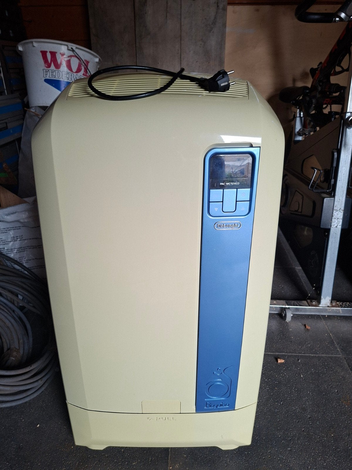Delonghi Mobiele Airco PAC WE112ECO - Krachtige Koeling, Ophalen, Gebruikt, Ventileren, 3 snelheden of meer