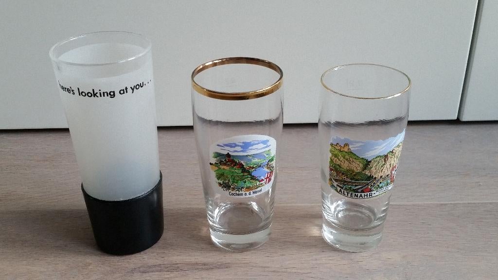 glas met bewegend oog en bierglazen Altenahr en Cochem, Glas of Glazen, Gebruikt, Ophalen of Verzenden, Glas