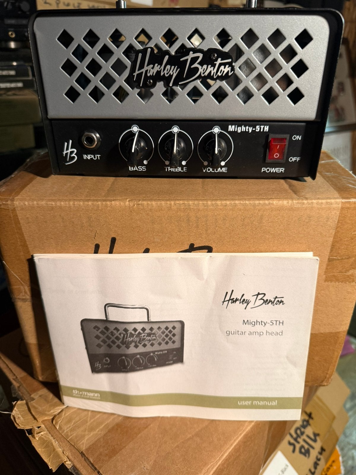 Harley Benton Mighty 5TH TUBE AMP !, Muziek en Instrumenten, Versterkers | Bas en Gitaar, Ophalen of Verzenden, Zo goed als nieuw