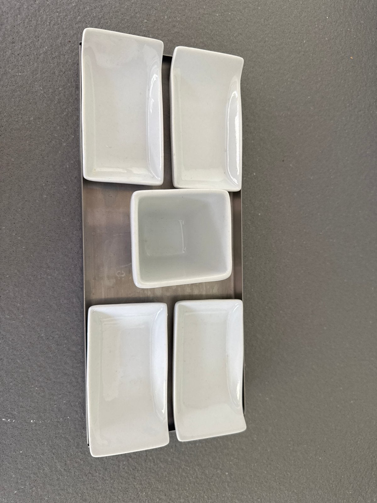 Blomus servies set - 5 schaaltjes op dienblad, Gebruikt, Overige merken, Ophalen of Verzenden, Schaal of Schalen