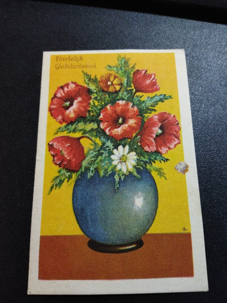 Vintage ansichtkaart vaas met klaprozen, Ophalen of Verzenden, 1940 tot 1960, Gelopen, Overige thema's
