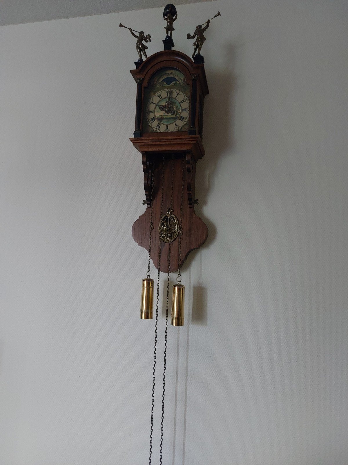 Sallander klok, Ophalen
