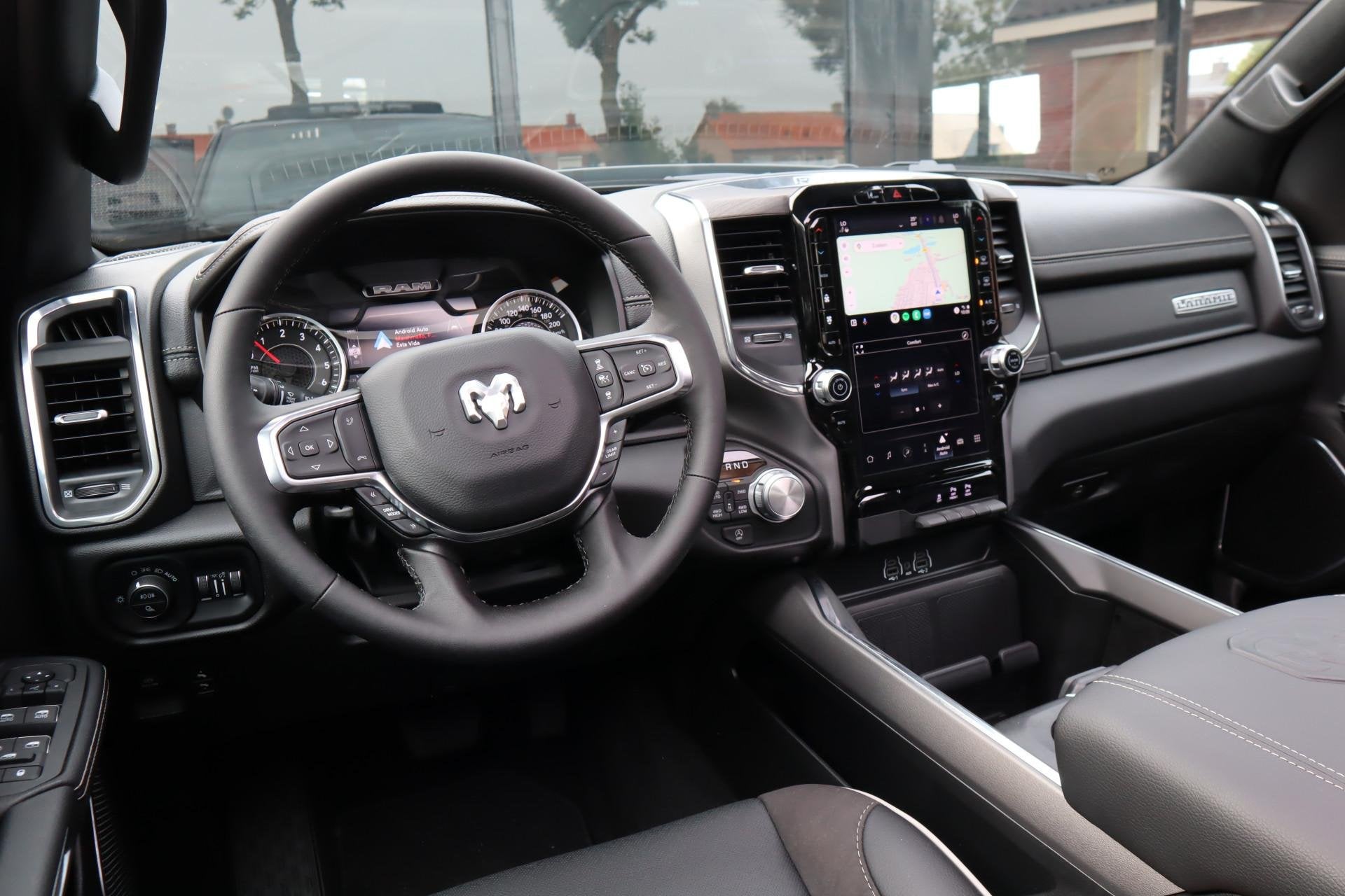 Dodge Ram 1500 2025 3.0L HURRICANE LARAMIE SPORT | BPM VRIJ, Auto's, Automaat, Zwart, 2993 cc, Zwart