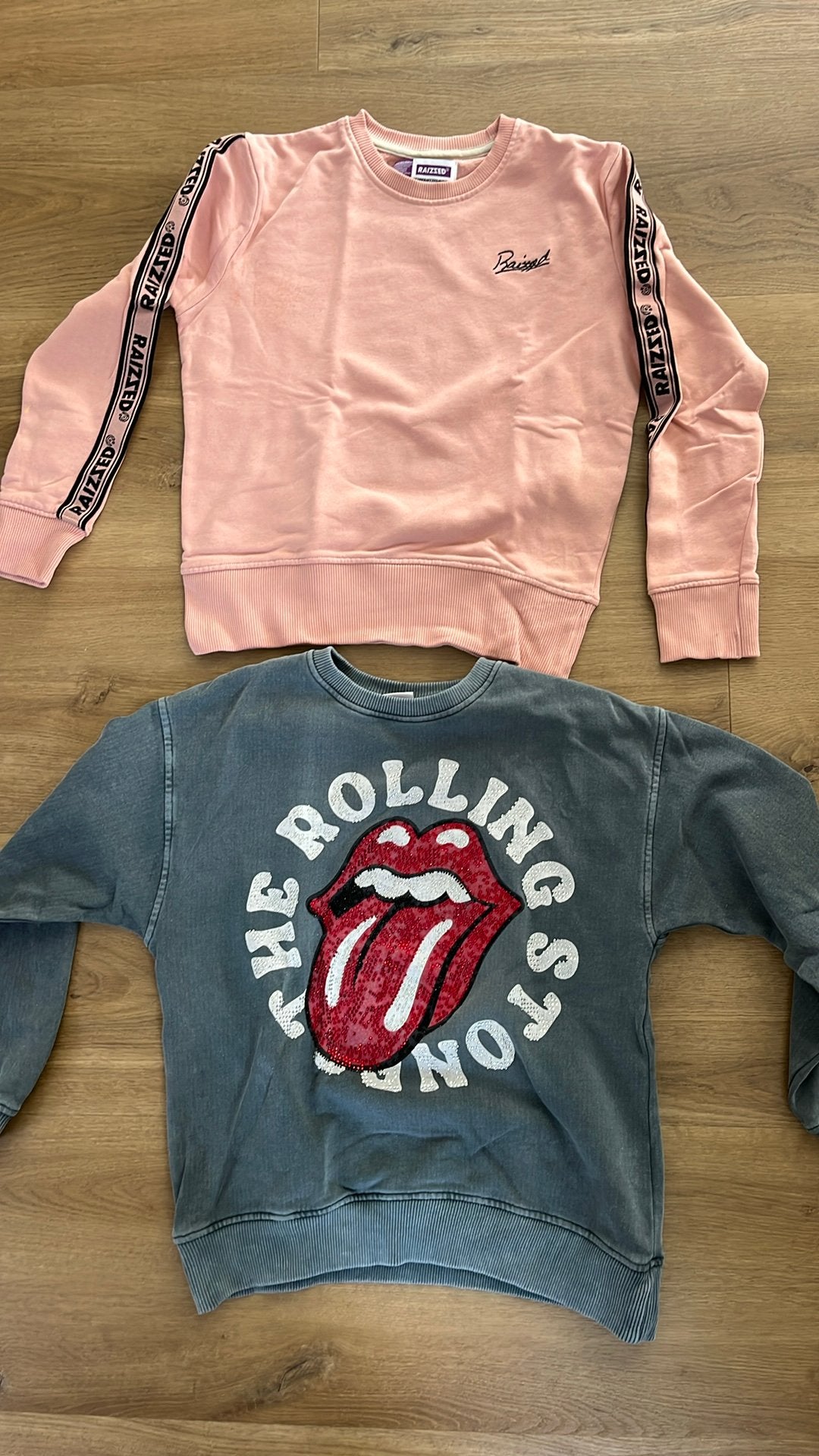 2 meisjes sweater/trui maat 140, Ophalen of Verzenden, Zo goed als nieuw, Meisje, Trui of Vest