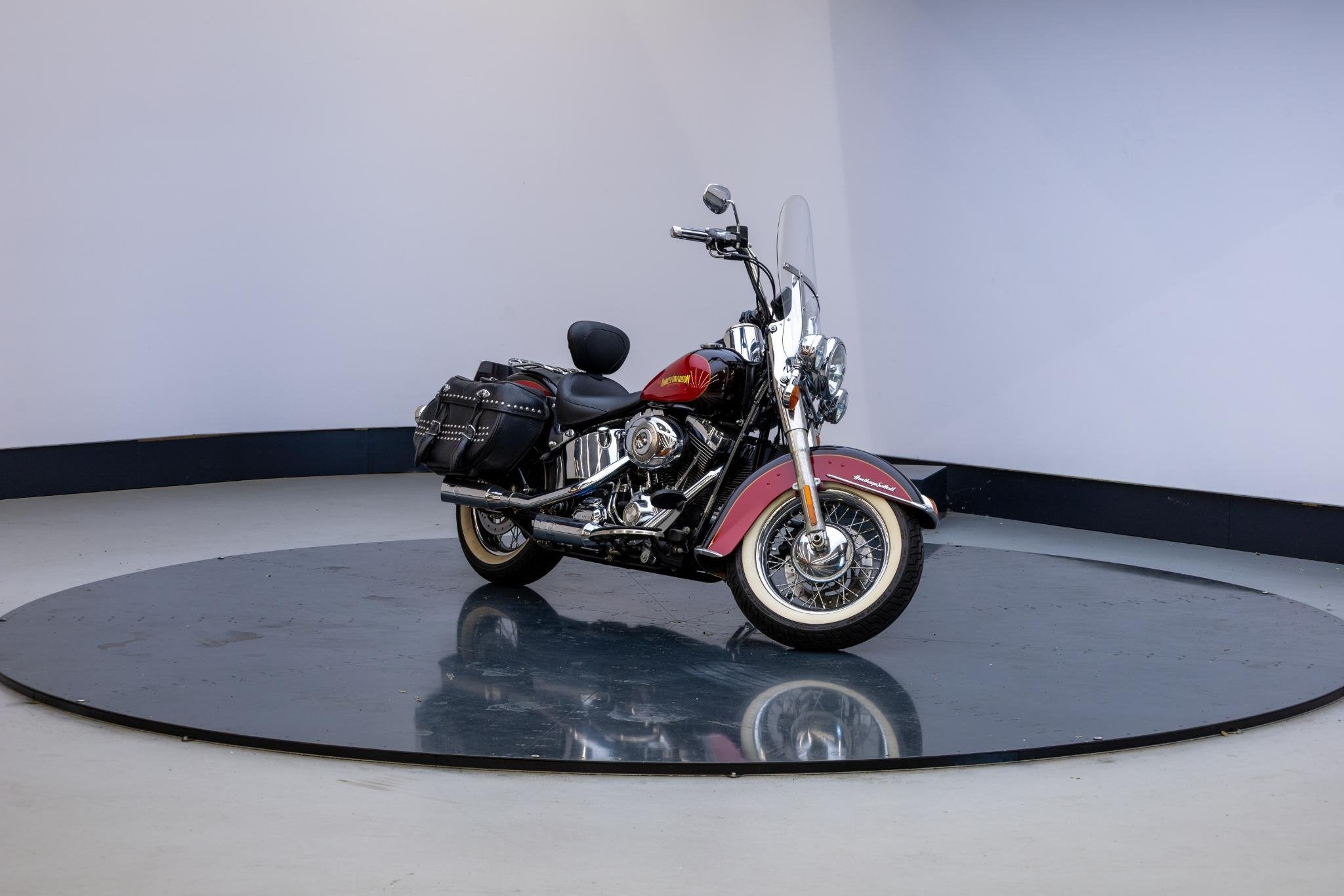 Harley Davidson 96 FLSTC Heritage Classic Softail, Motoren, Motoren | Harley-Davidson, Laan van Vredenoord 33
2289 DA  Rijswijk, NL