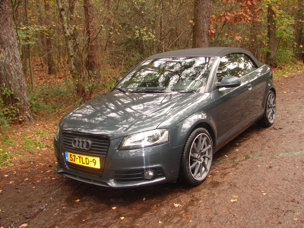 Audi A3 1.4 Tfsi 92KW Cabrio 2012 Grijs, Auto's, Audi, 125 pk, 4 cilinders, Cabriolet, 4 stoelen