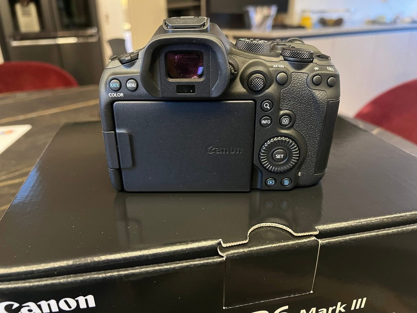 Foto 3 van Canon EOS R6 Mark III – Gloednieuw in doos