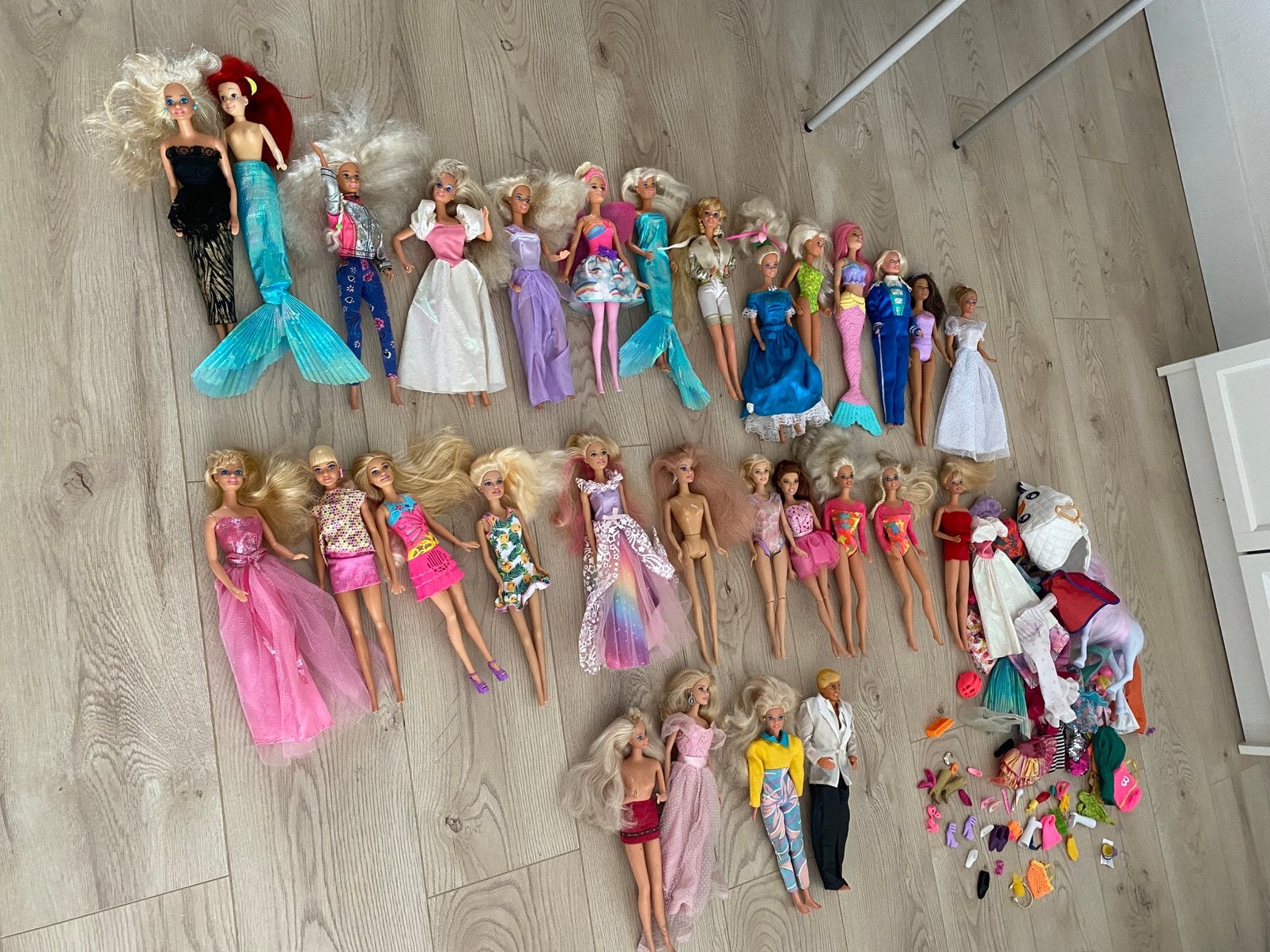 Grote collectie Mattel Vintage Barbie poppen en accessoires, Ophalen of Verzenden, Gebruikt, Fashion Doll