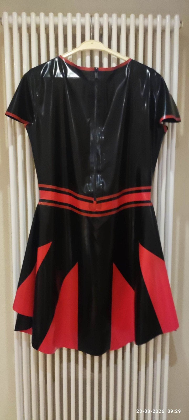 Latex jurk, Kleding | Dames, Verzenden, Nieuw, Maat 46/48 (XL) of groter, Zwart
