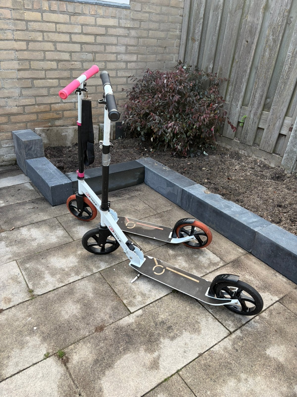 2x.  Step 2cycle, Fietsen en Brommers, Steps, Ophalen, Gebruikt, Gewone step