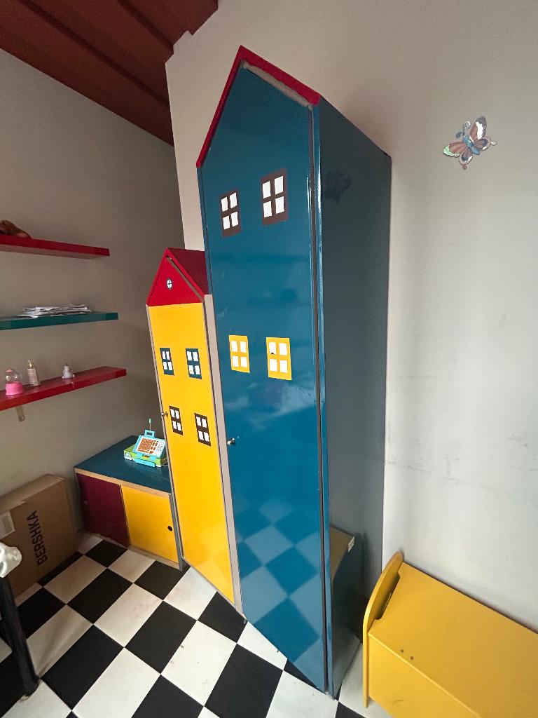 Speelgoedkast/kinderkledingkast, Kinderen en Baby's, Kinderkamer | Commodes en Kasten, Ophalen, Gebruikt, Kast, 50 tot 70 cm
