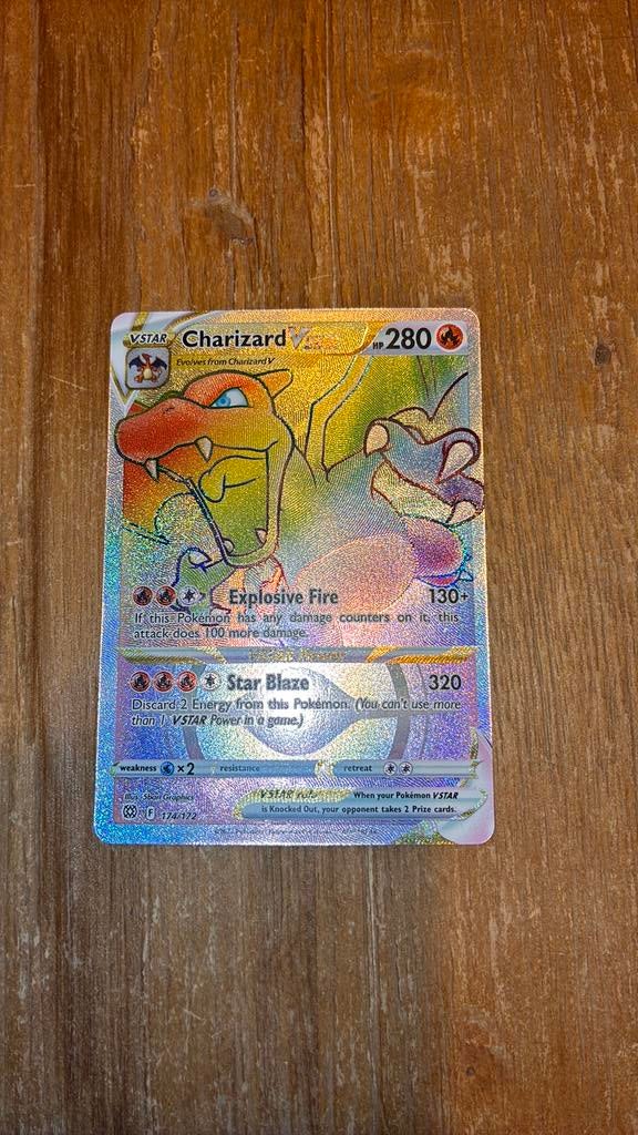 Charizard Vstar #174/172, Ophalen, Zo goed als nieuw, Losse kaart