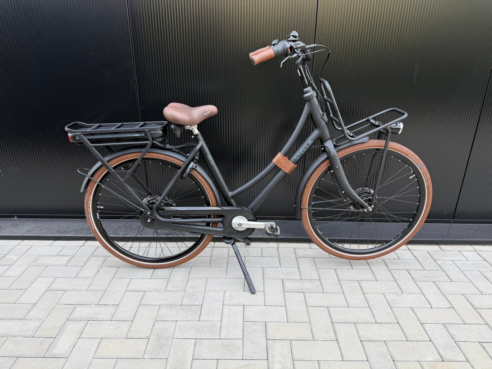Stella Dolce 53cm met Voorwiel motor & 522WH weinig bereden, Zo goed als nieuw, 51 tot 55 cm, 50 km per accu of meer, Ophalen