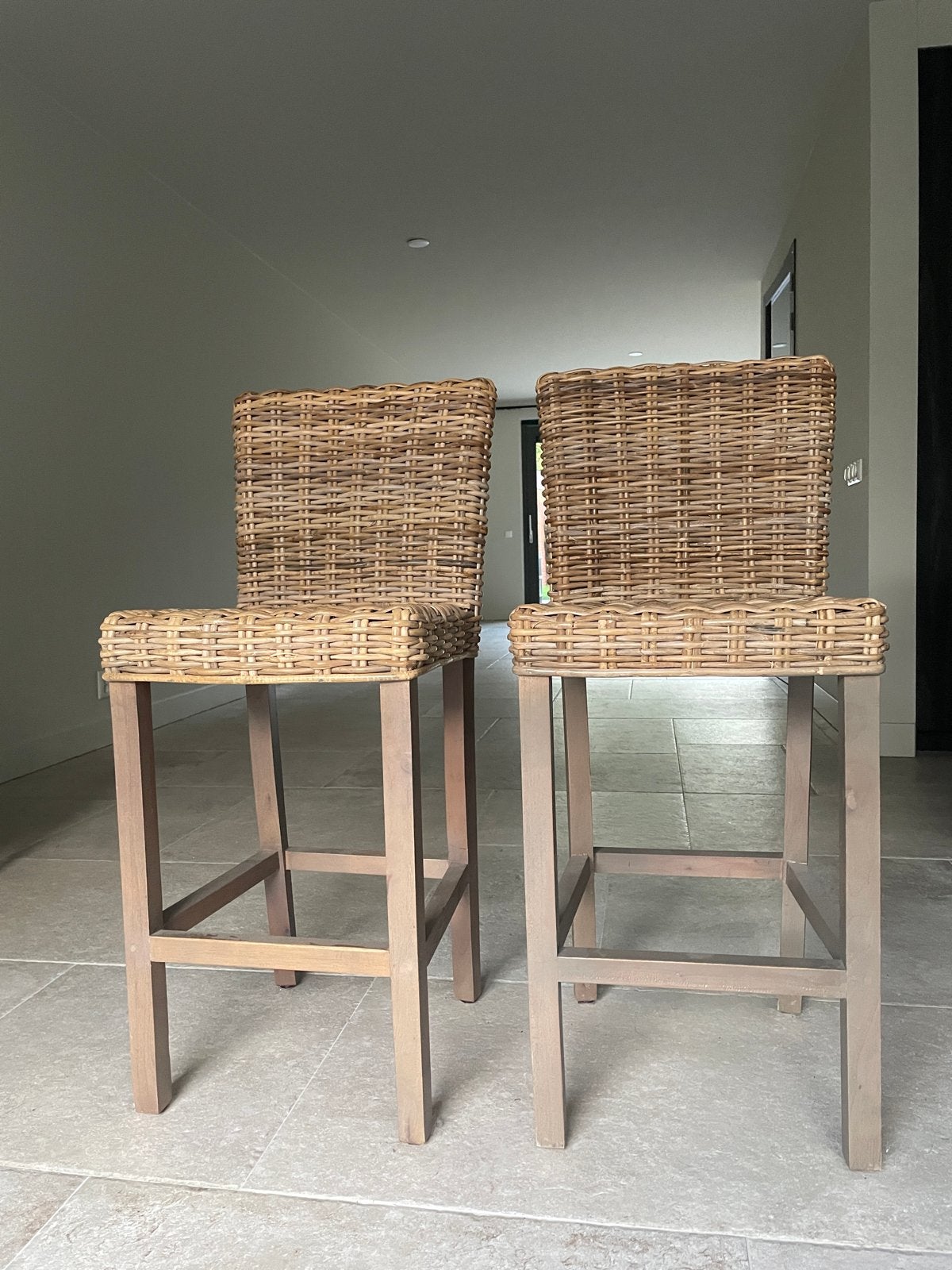 Set van 2 rotan barkrukken, Ophalen, Gebruikt, 90 cm of meer, Hout