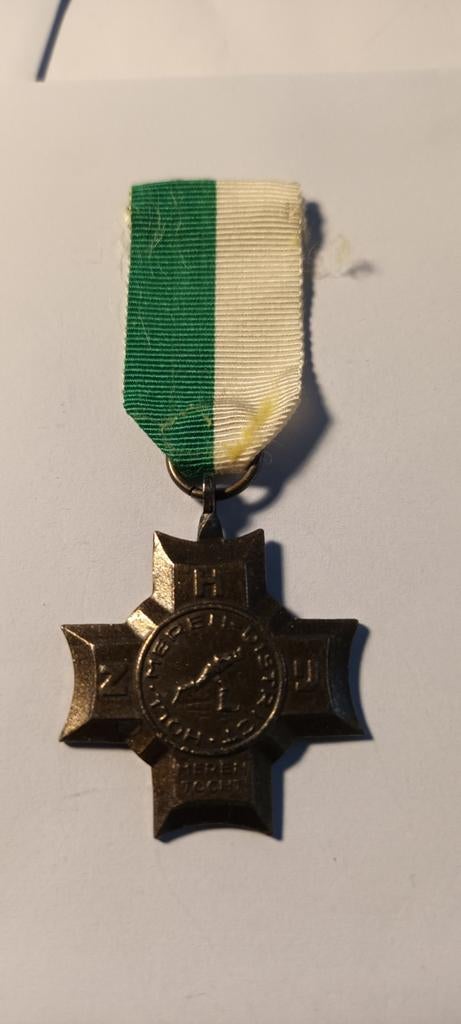 Zeldzaam IJzeren Kruis Medaille WOII, Ophalen of Verzenden