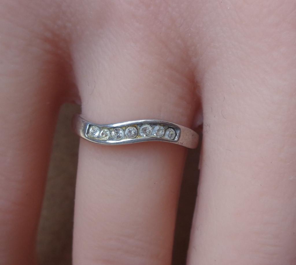 zilveren smalle ring met steentjes [643], Sieraden, Tassen en Uiterlijk, Ringen, Verzenden, Dame, Zilver, Zilver
