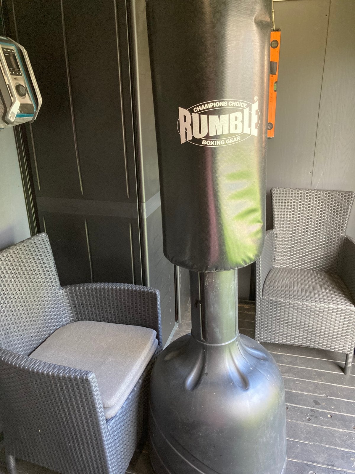 Rumble boxing gear  bokspaal ophalen boksbal boksen, Ophalen, Bokszak