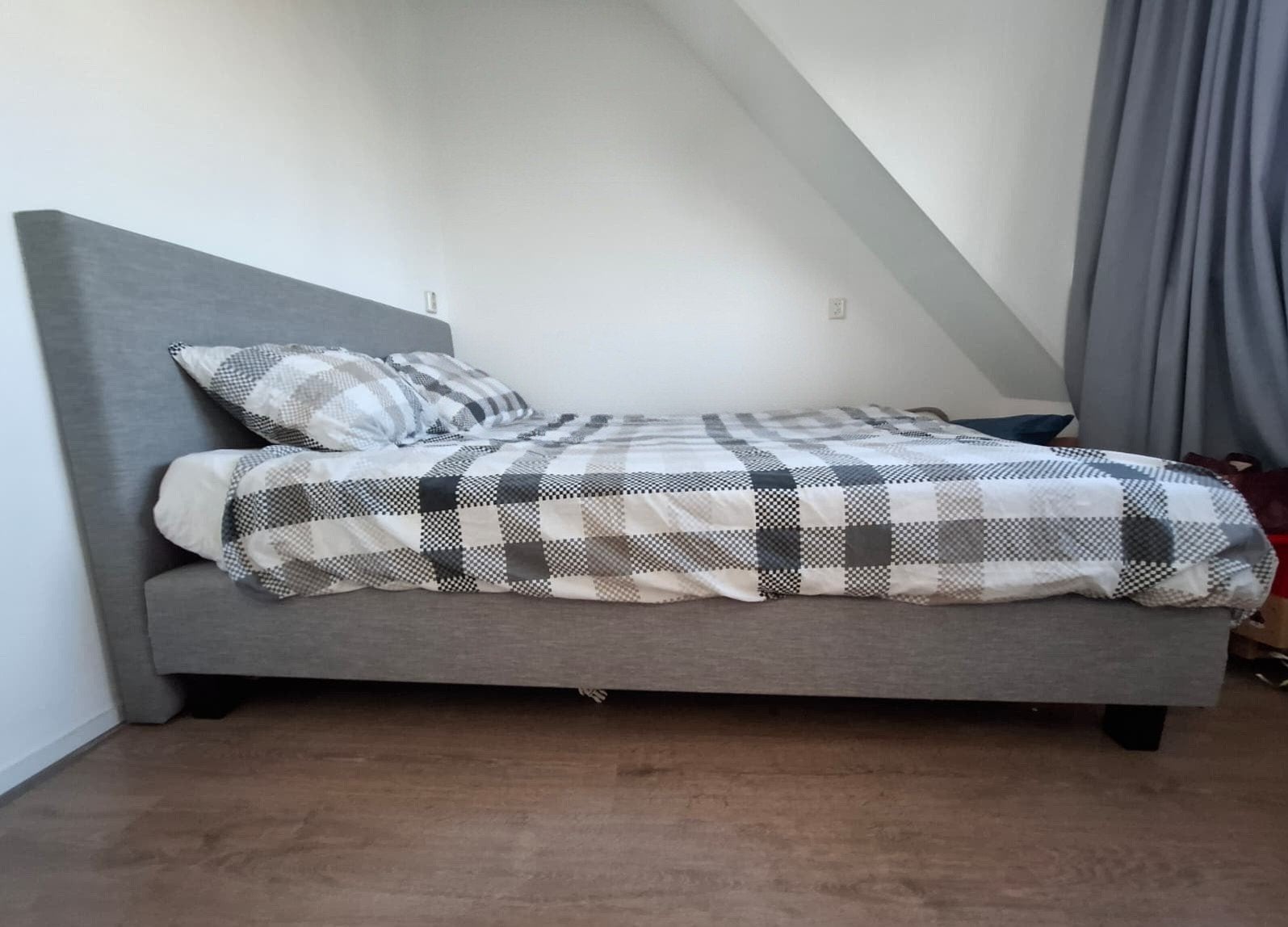 Boxspring 160x200 lichtgrijs incl. matras, Ophalen, Gebruikt, Tweepersoons, 200 cm