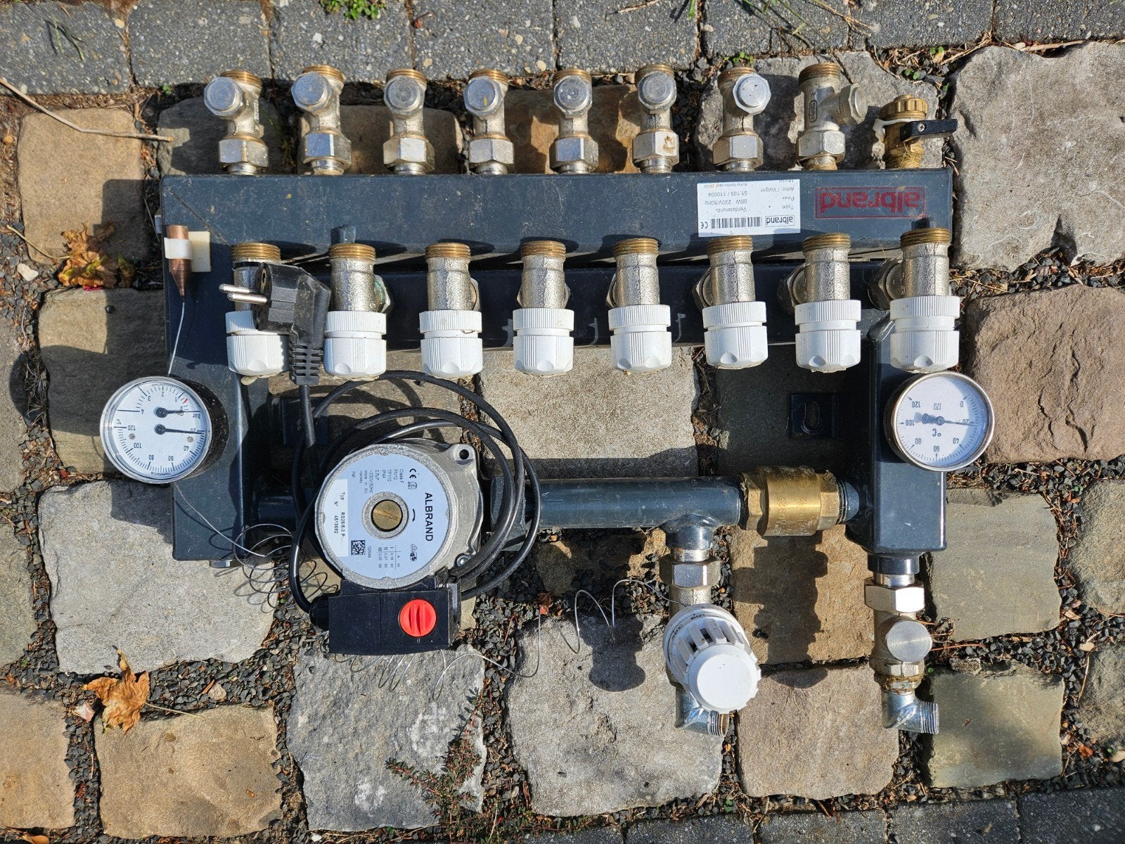 verdeler vloerverwarming 8 groepen, Gebruikt, Minder dan 30 cm, Overige typen, Minder dan 60 cm