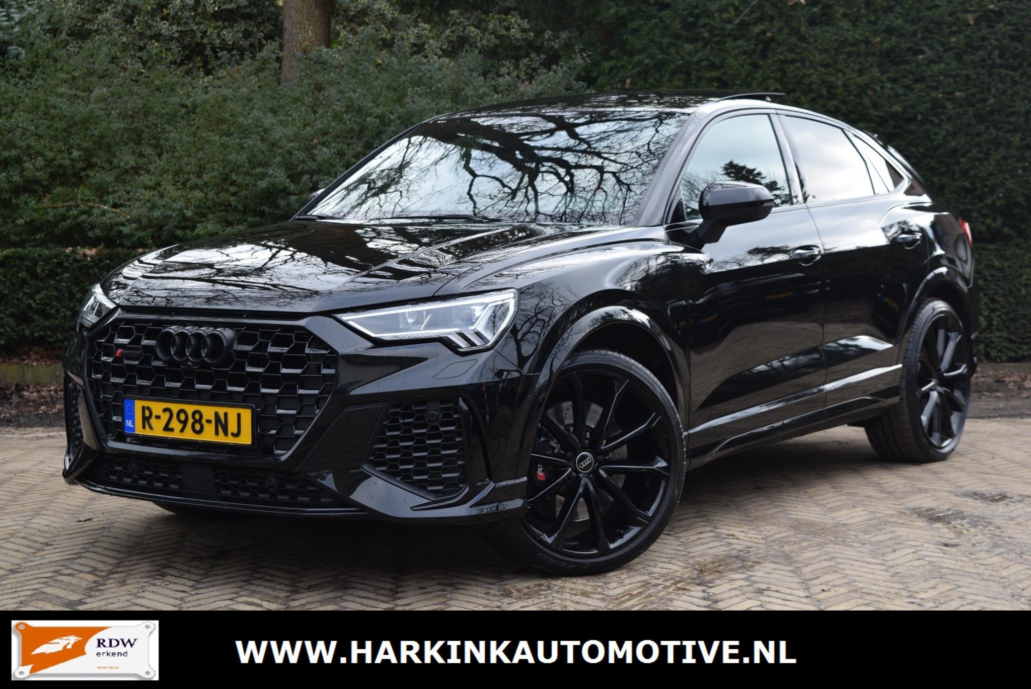 Audi RSQ3 Sportback | Panoramadak | Stoelverwarming | Getint, Auto's, Automaat, Gebruikt, 1675 kg, Zwart