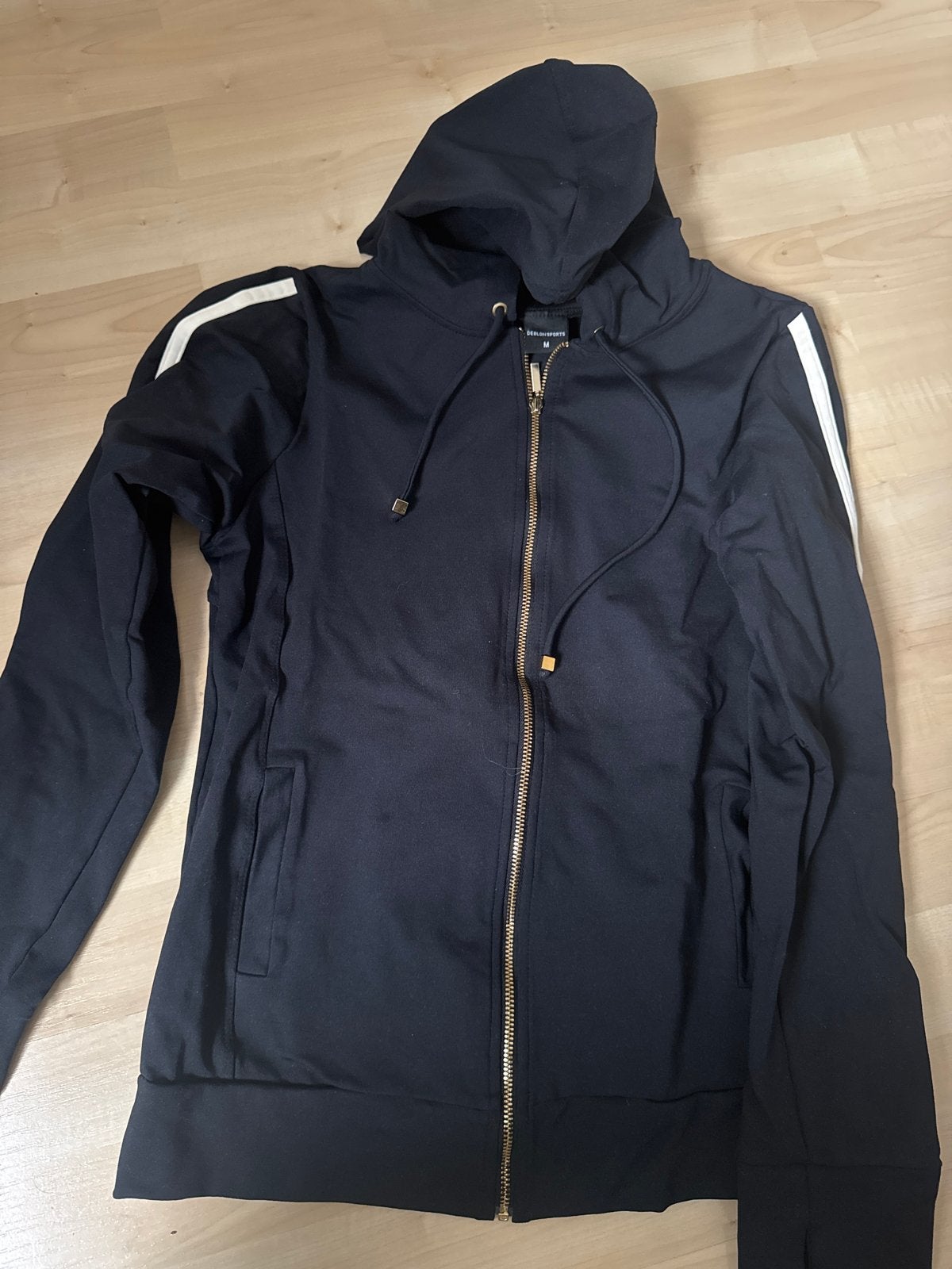 Deblon sport jasje maat M, Maat 38/40 (M), Zwart, Ophalen of Verzenden, Fitness of Aerobics
