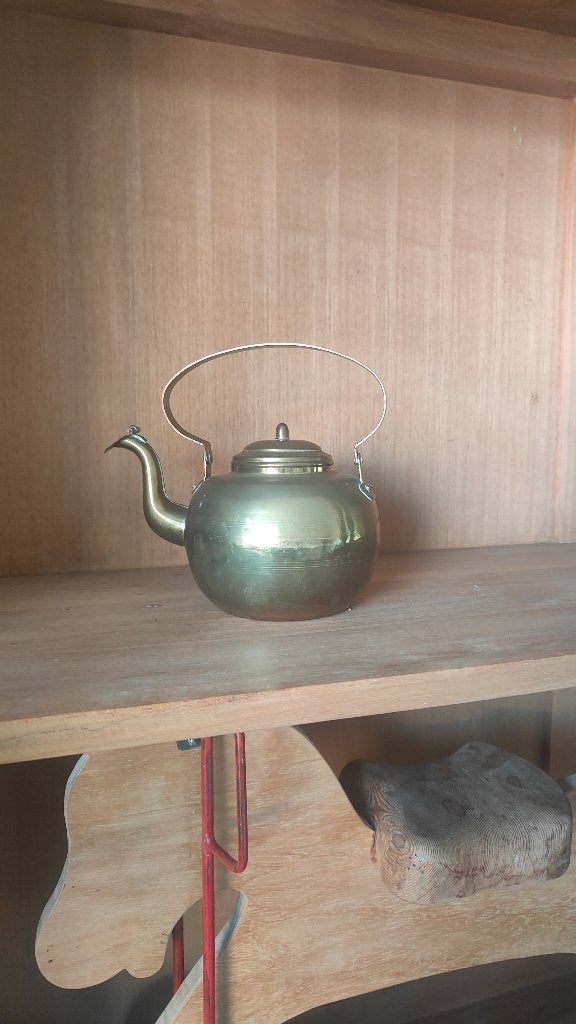 Messing theepot, Ophalen, Overige materialen, Gebruikt, Overige stijlen