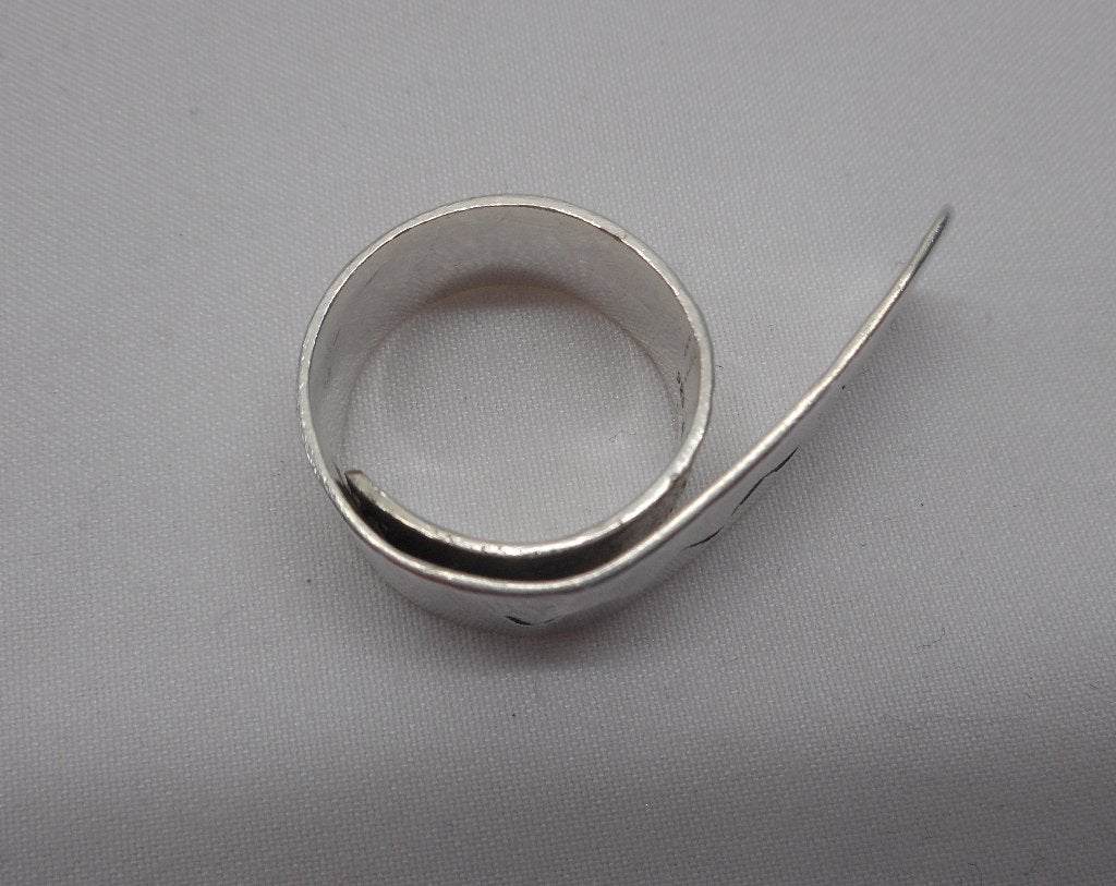 Zilveren aparte verstelbare modernist ring nr.475, Sieraden, Tassen en Uiterlijk, Ringen, 18 tot 19, Verzenden, Zo goed als nieuw