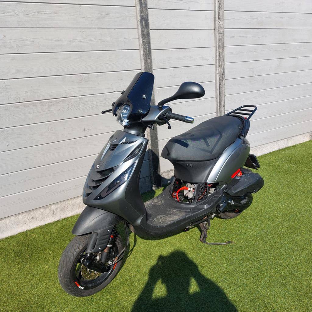 Zip 172 ddl tuned lc hexa. 2008 brom., Ophalen, Zo goed als nieuw, Tweetakt, Zip