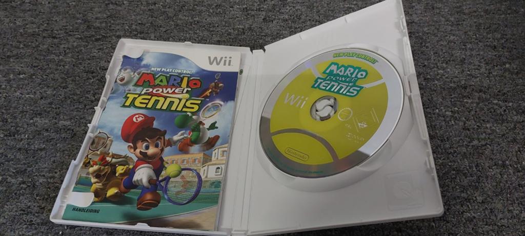 Mario power tennis game voor Wii, Gebruikt, Ophalen of Verzenden, Sport, 3 spelers of meer