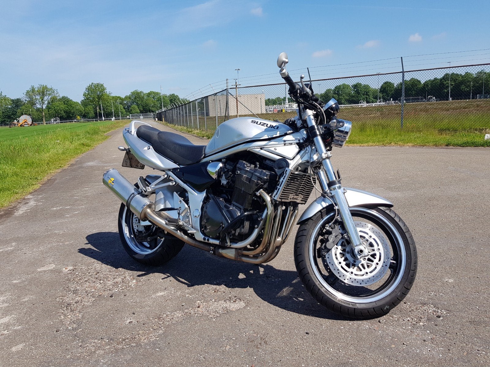 Suzuki Bandit 1200 - Naked Bike met extra's, Occasion, 4 cilinders, Motorrijbewijs A, Particulier